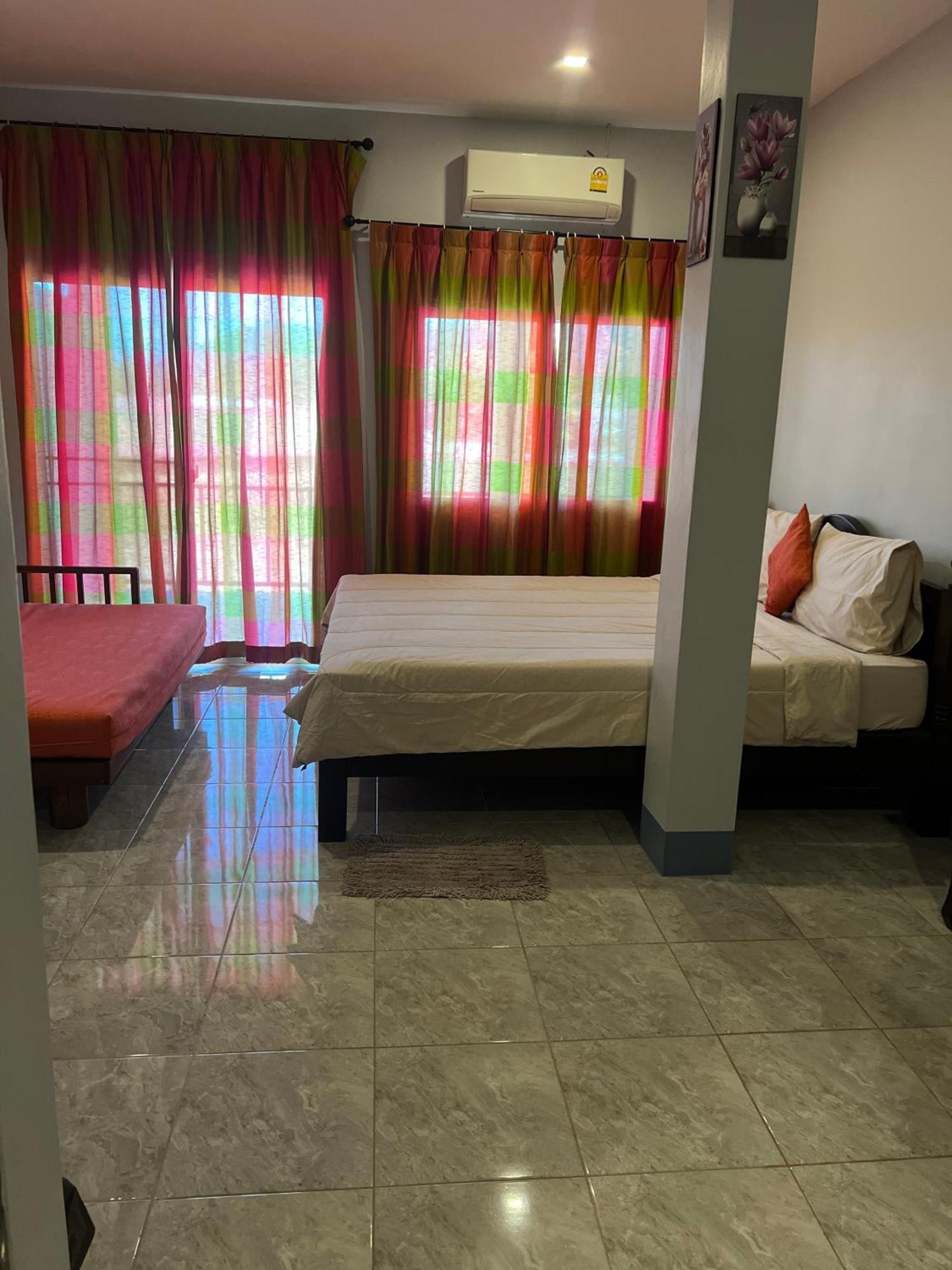 Nare Guest House Ko Lanta Eksteriør billede