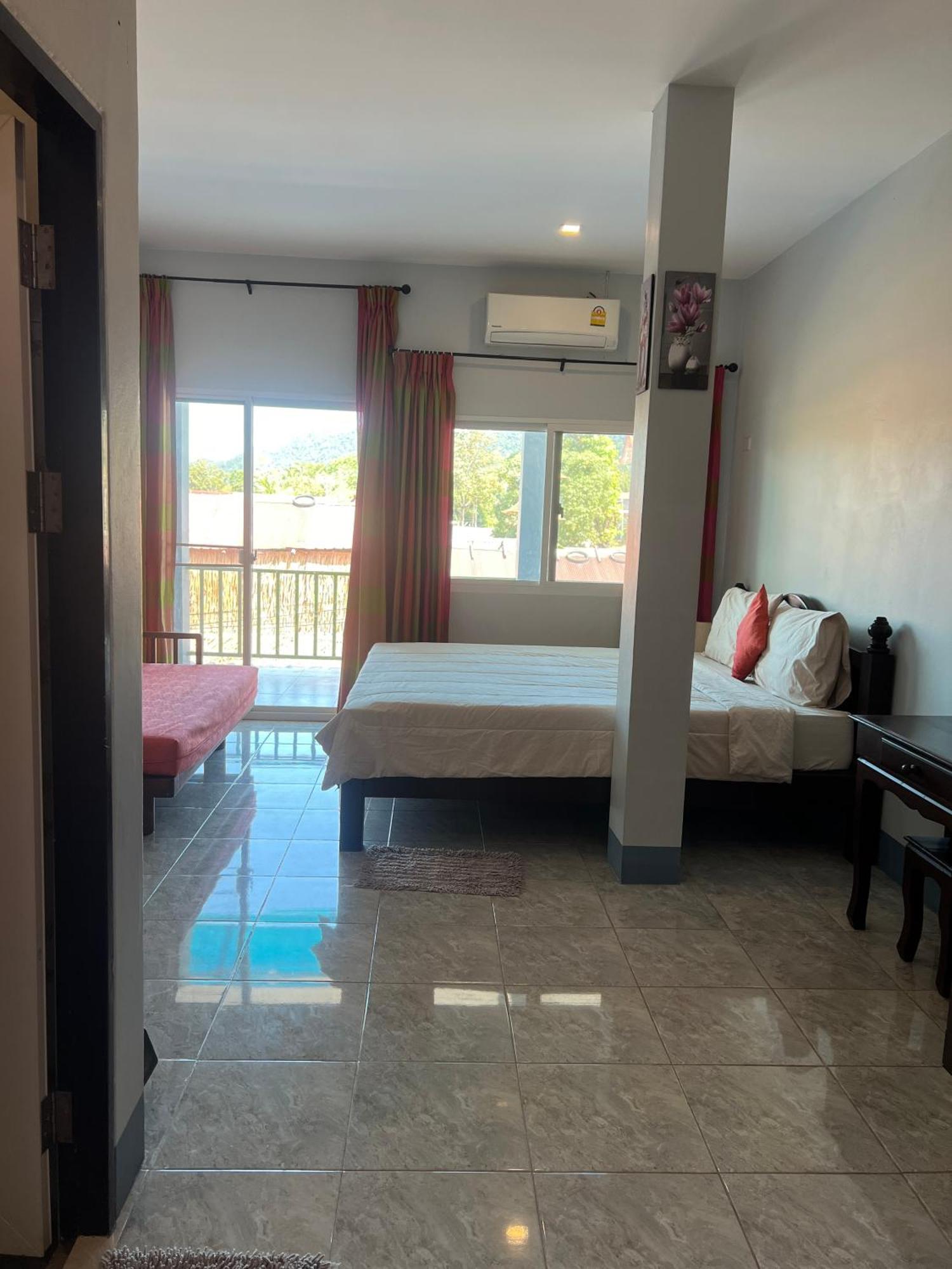 Nare Guest House Ko Lanta Eksteriør billede