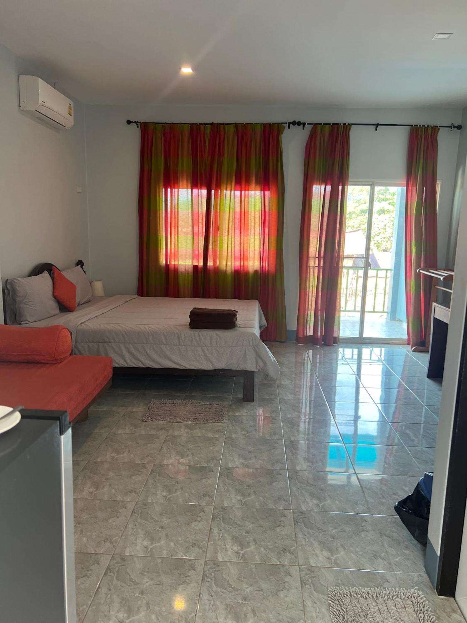 Nare Guest House Ko Lanta Eksteriør billede